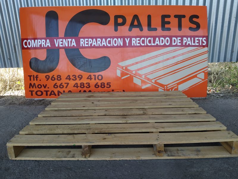 Palet industrial extrafuerte 120 × 120